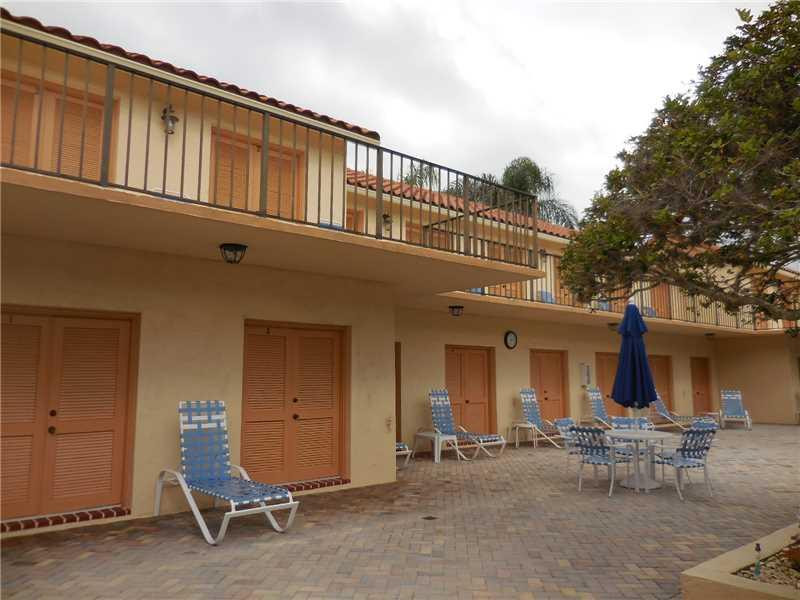 7202 Promenade Drive, Unit 202 Boca Raton, FL 33433 - Photo 33 of 35 Pool. CABANAS