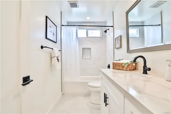 $4,250 | 4976 Seaford Circle, Irvine, CA 92604