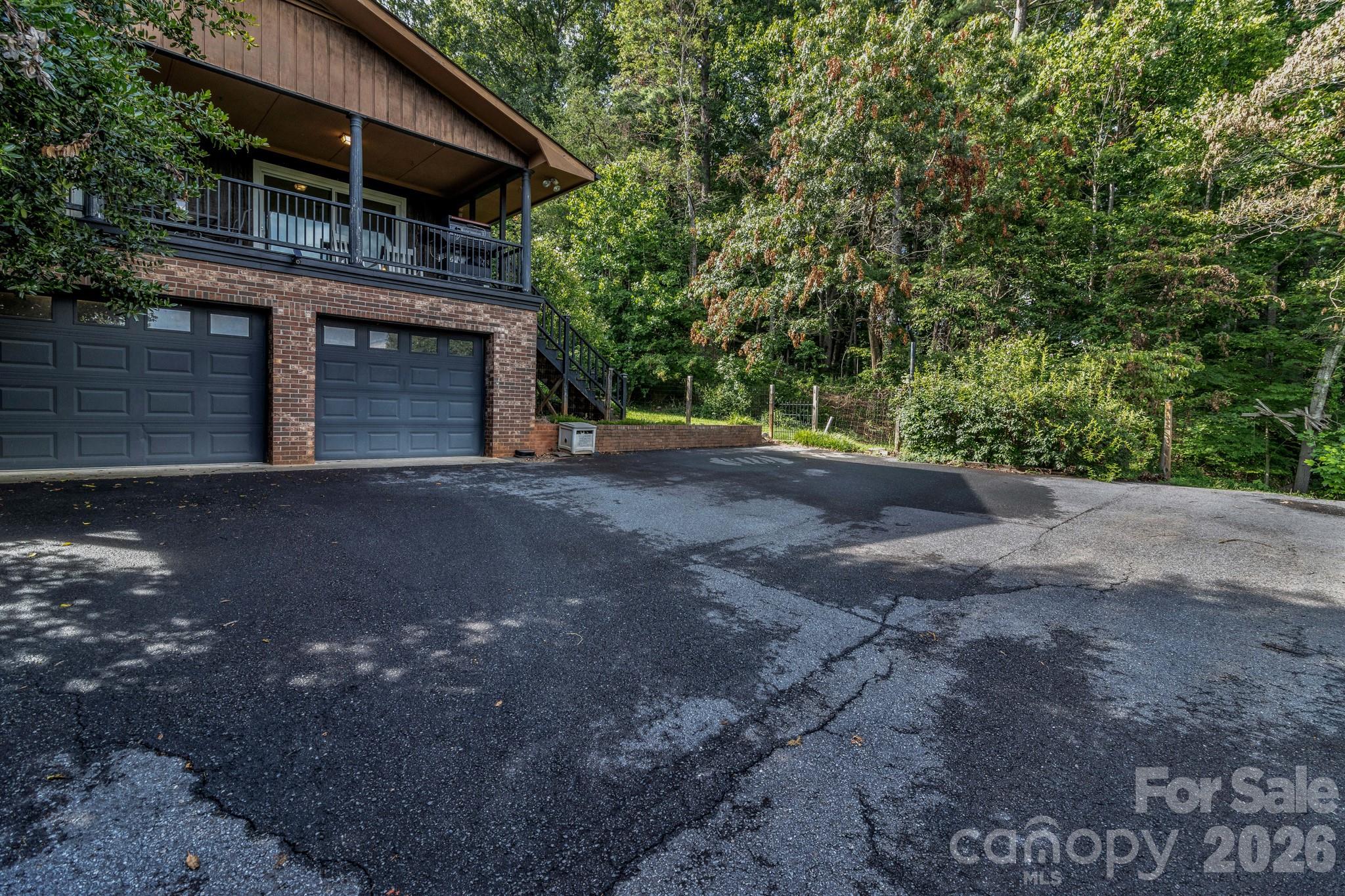 31 Mark Twain Road Asheville, NC 28805 - Photo 11 of 47