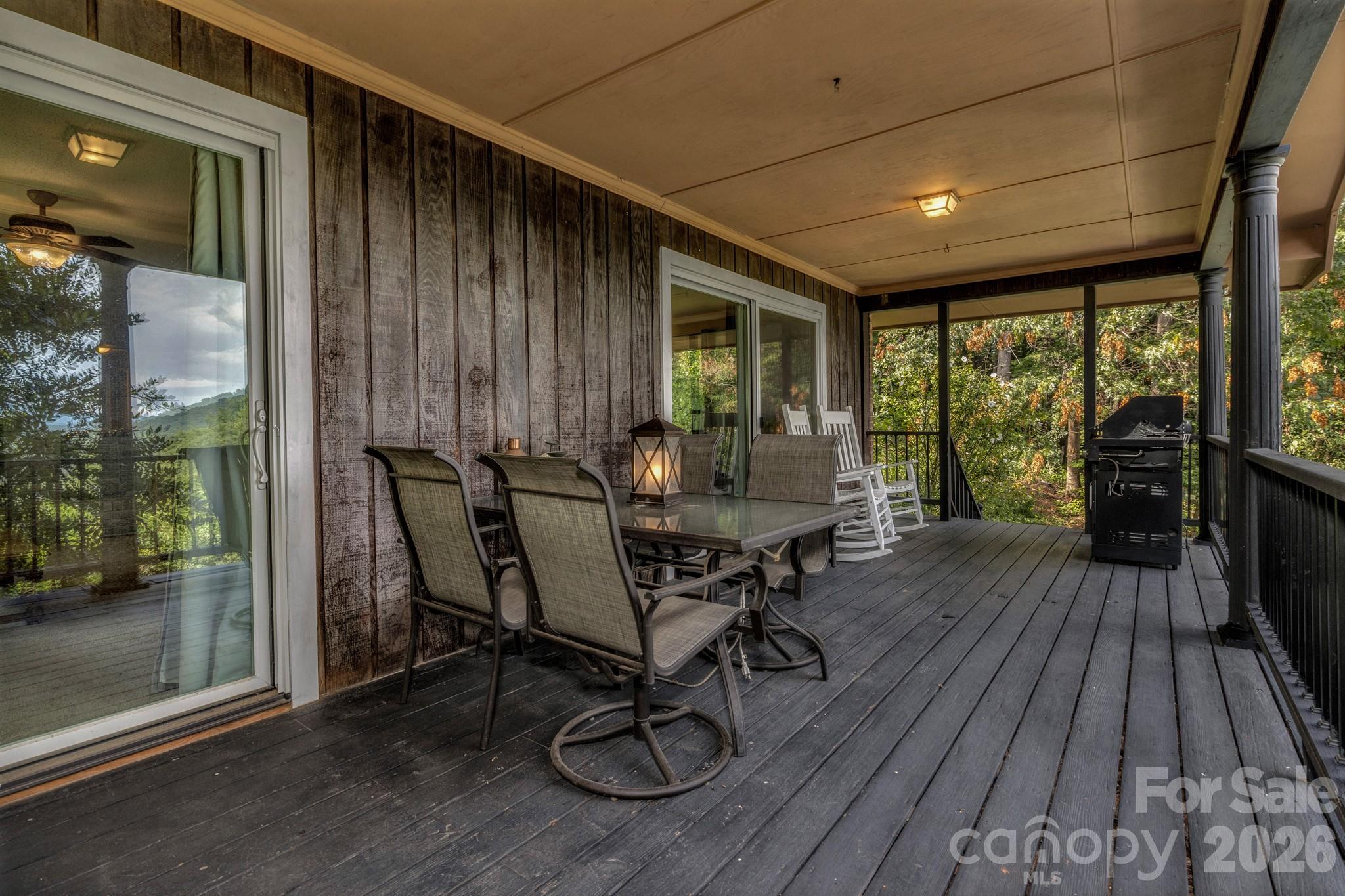 31 Mark Twain Road Asheville, NC 28805 - Photo 42 of 47