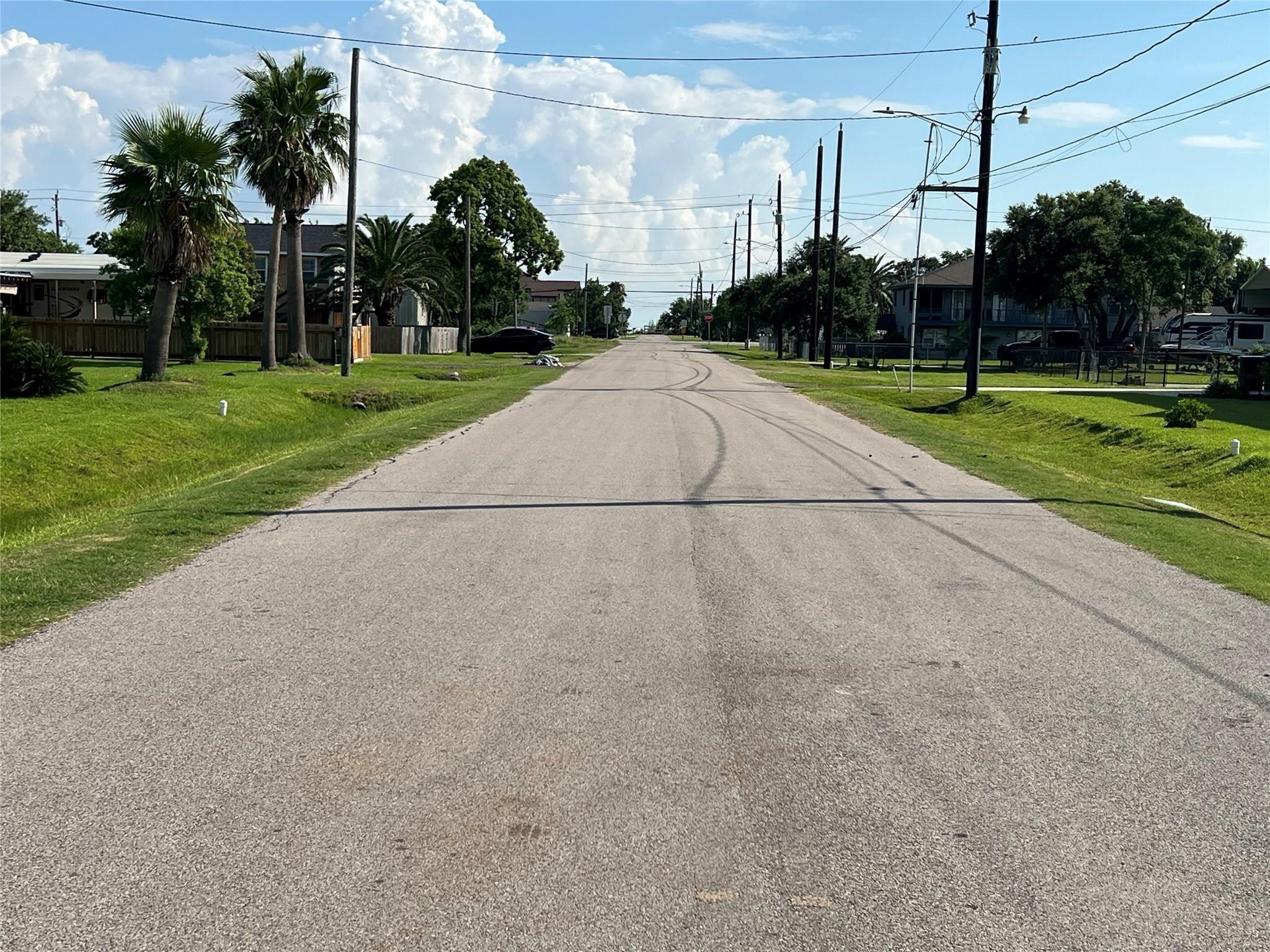 47-48 16th Street San Leon, TX 77539 - Photo 6 of 7