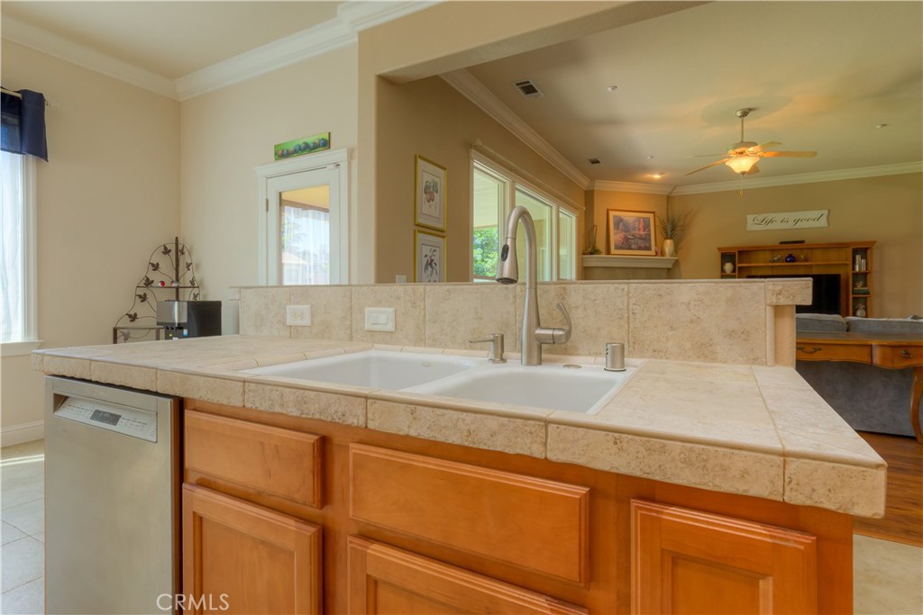 1935 Tarmac Road Redding, CA 96003 - Photo 17 of 56