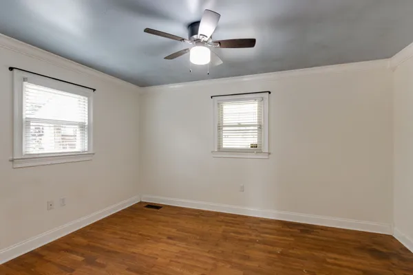 $339,900 | 1212 North Spring Street, Murfreesboro, TN 37130
