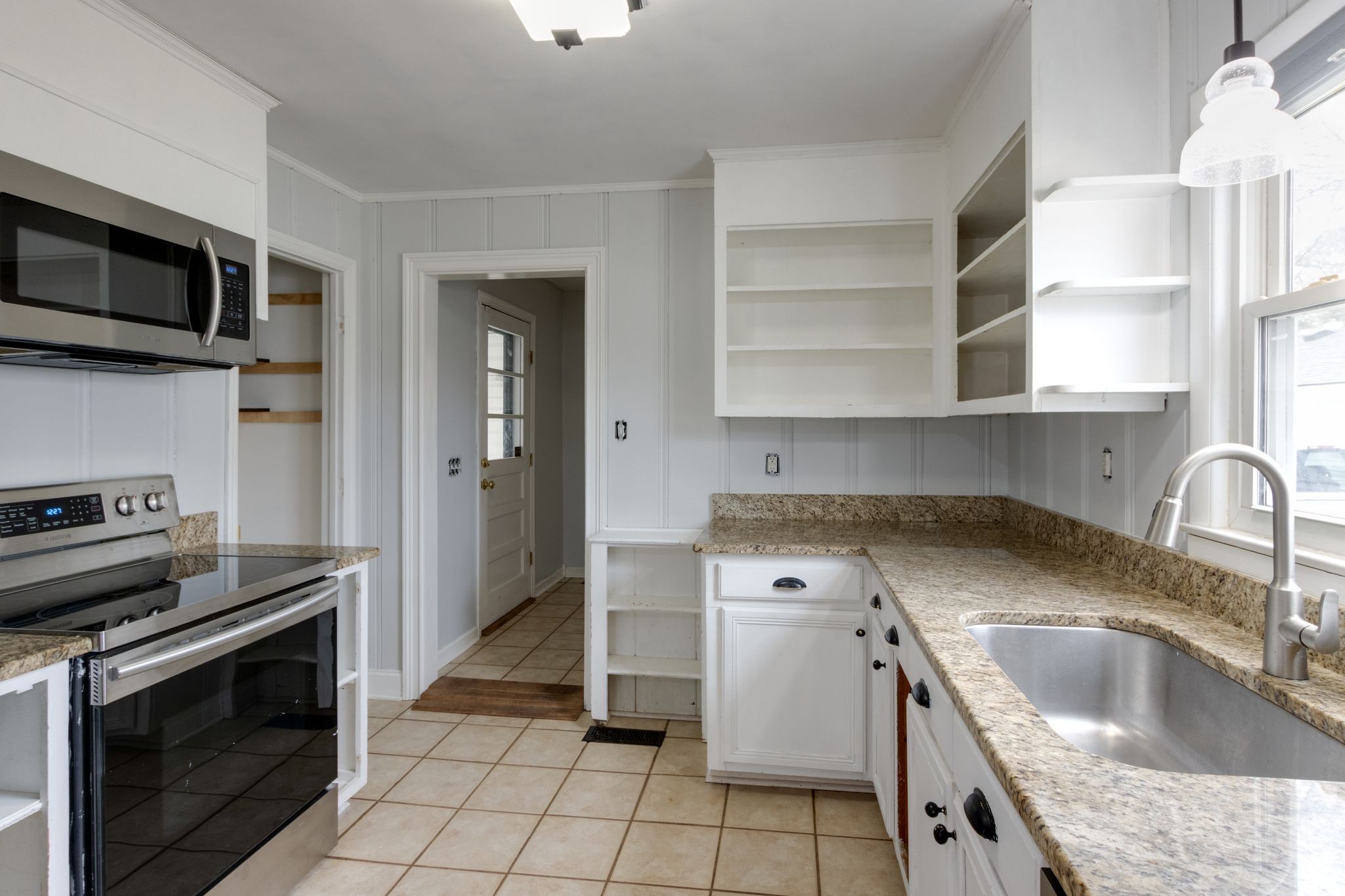 1212 North Spring Street Murfreesboro, TN 37130 - Photo 7 of 17