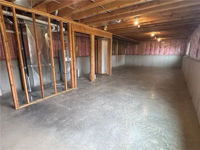 $439,950 | 15611 Sheridan Court, Basehor, KS 66007