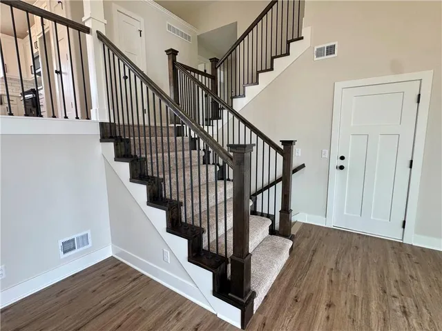 $439,950 | 15611 Sheridan Court, Basehor, KS 66007