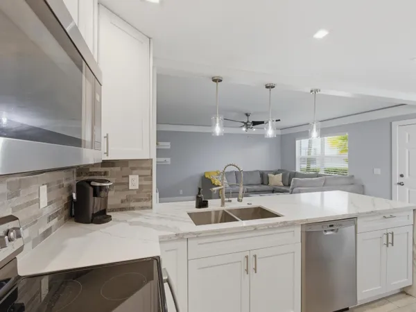 $159,900 | 397 Burgundy I, Delray Beach, FL 33484