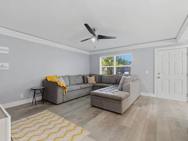 $159,900 | 397 Burgundy I, Delray Beach, FL 33484