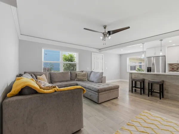 $159,900 | 397 Burgundy I, Delray Beach, FL 33484