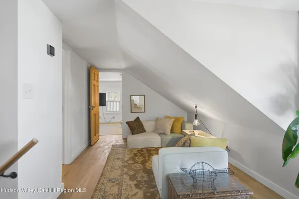 $799,000 | 128 Parsell Street, Port Ewen, NY 12466