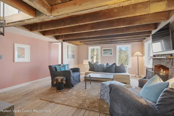 $799,000 | 128 Parsell Street, Port Ewen, NY 12466