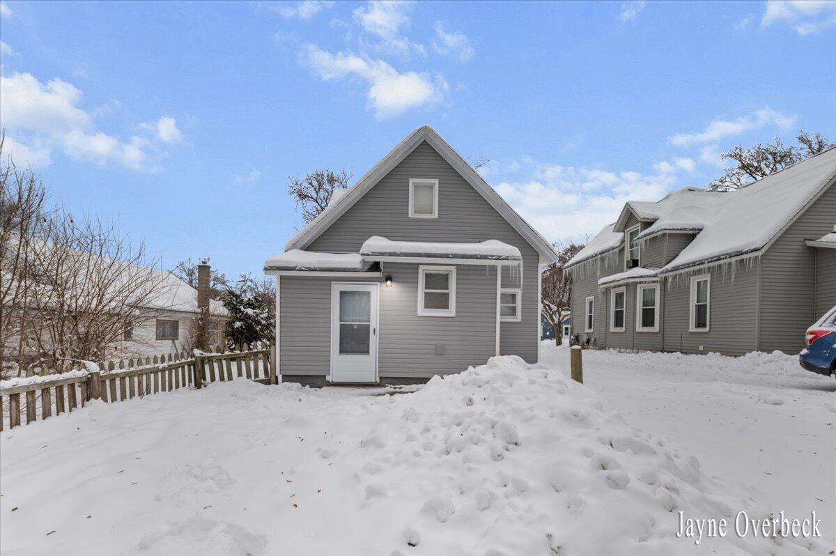 807 Pearl Street Belding, MI 48809 - Photo 20 of 23 31-DSC_9141