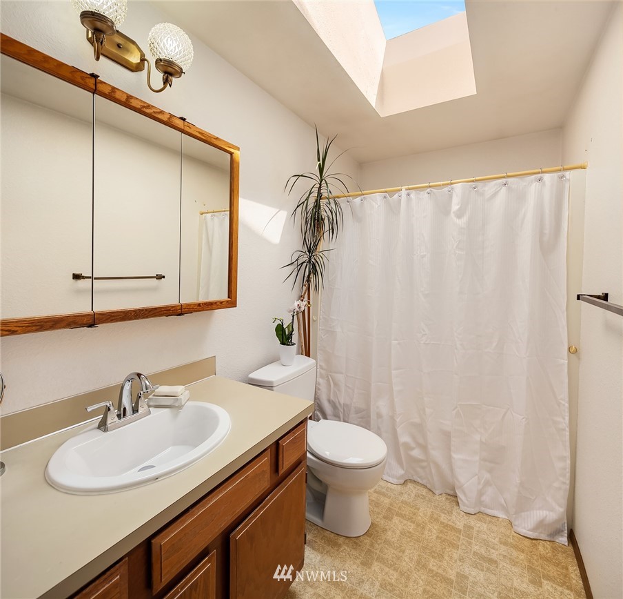 2528 178th Street Southeast Bothell, WA 98012 - Photo 12 of 19