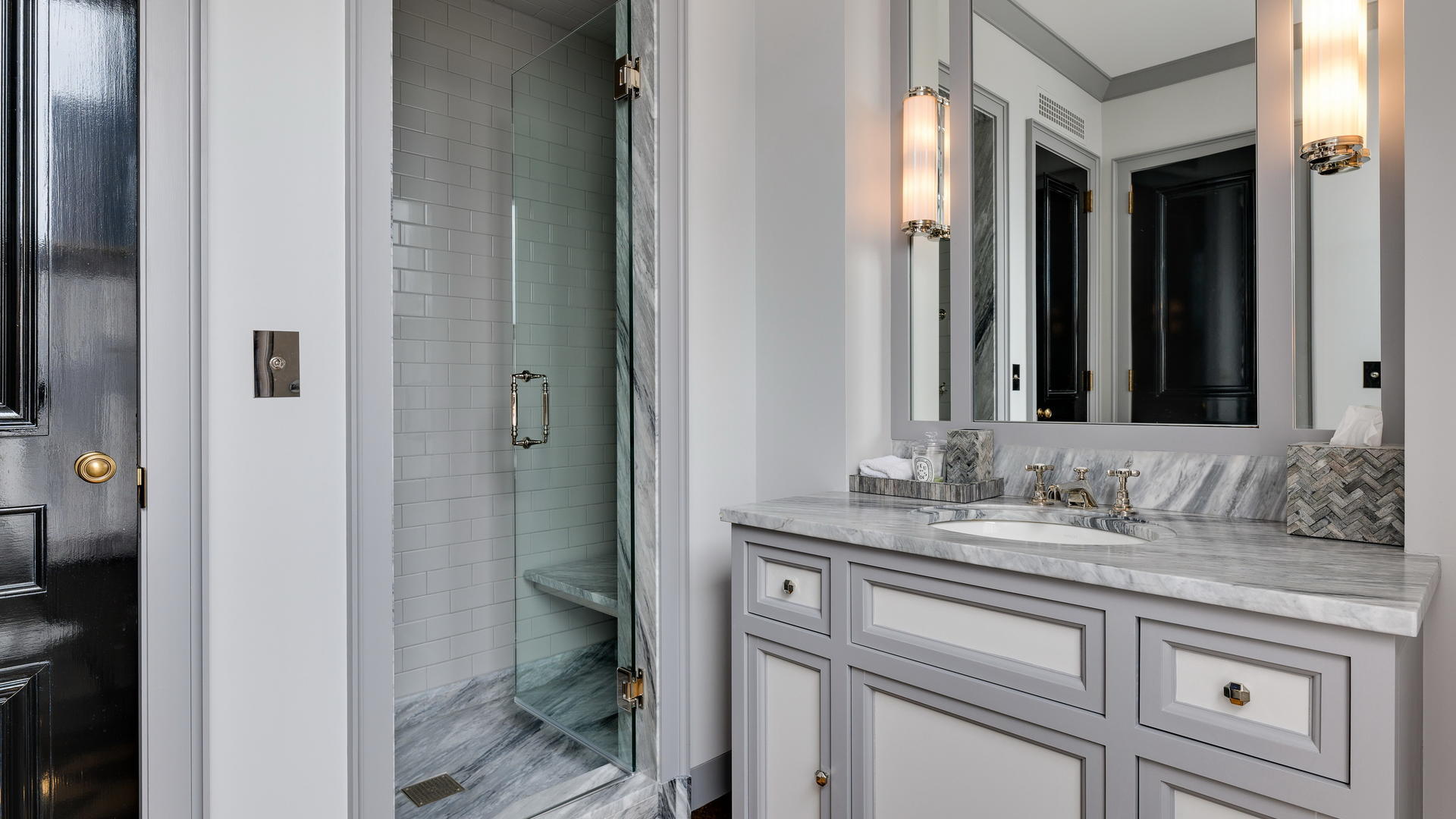 159 East Walton Place, Unit 31A Chicago, IL 60611 - Photo 35 of 38