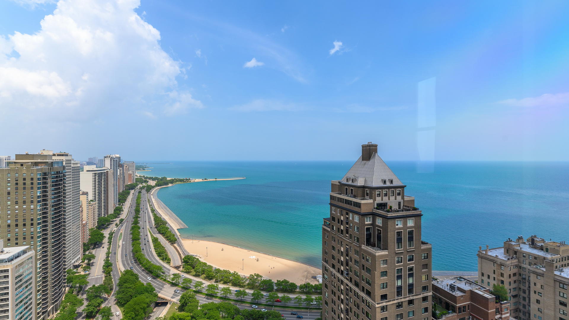 159 East Walton Place, Unit 31A Chicago, IL 60611 - Photo 37 of 38