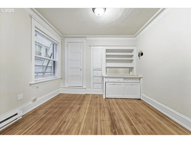 $170,000 | 2109 Northwest Irving Street, Unit 211, Portland, OR 97210