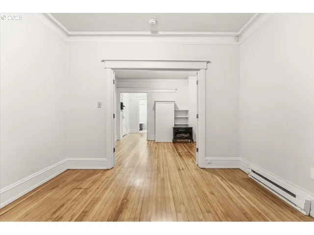 $170,000 | 2109 Northwest Irving Street, Unit 211, Portland, OR 97210