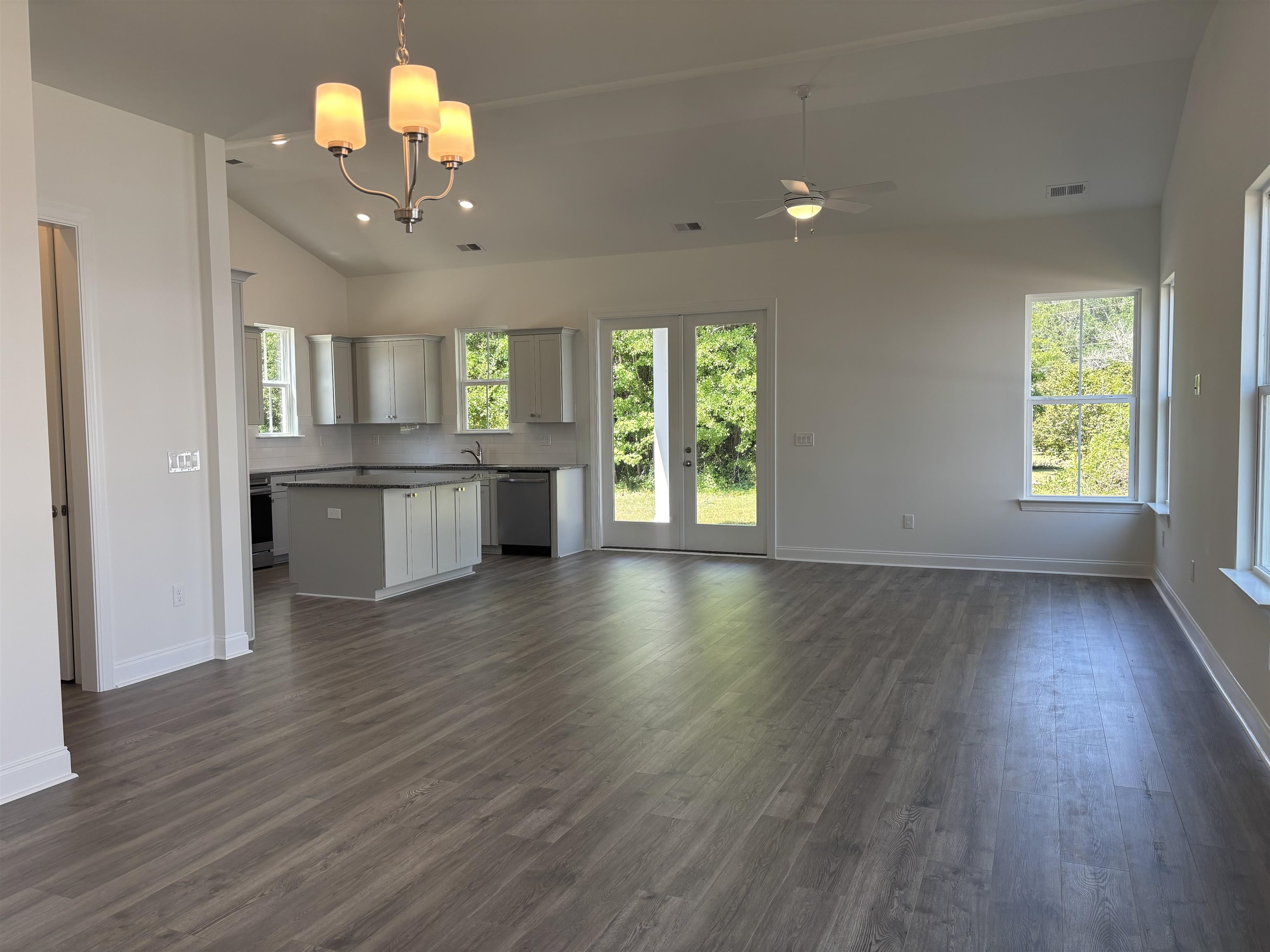 3860 Richardson Street Loris, SC 29569 - Photo 6 of 28