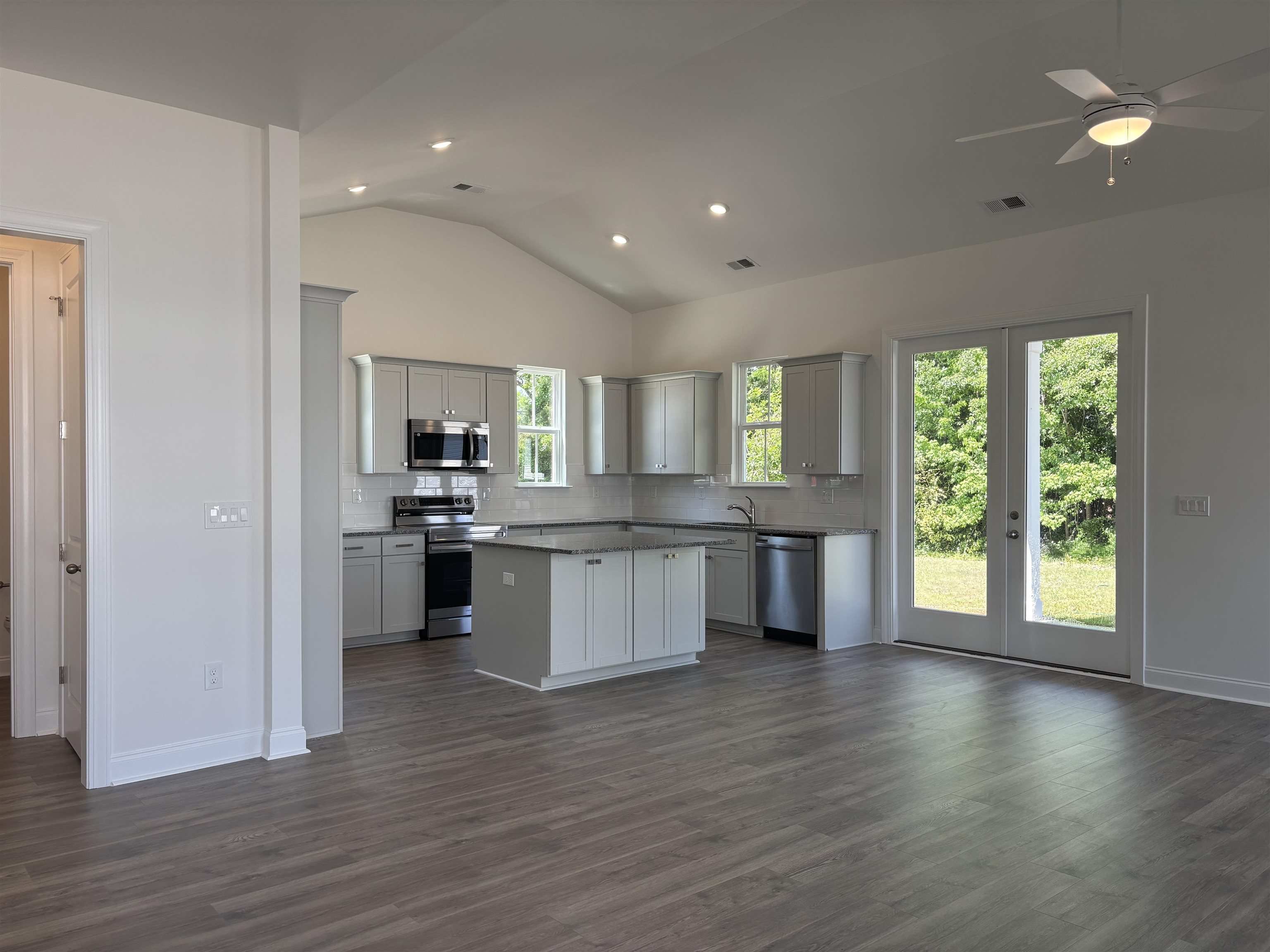 3860 Richardson Street Loris, SC 29569 - Photo 9 of 28