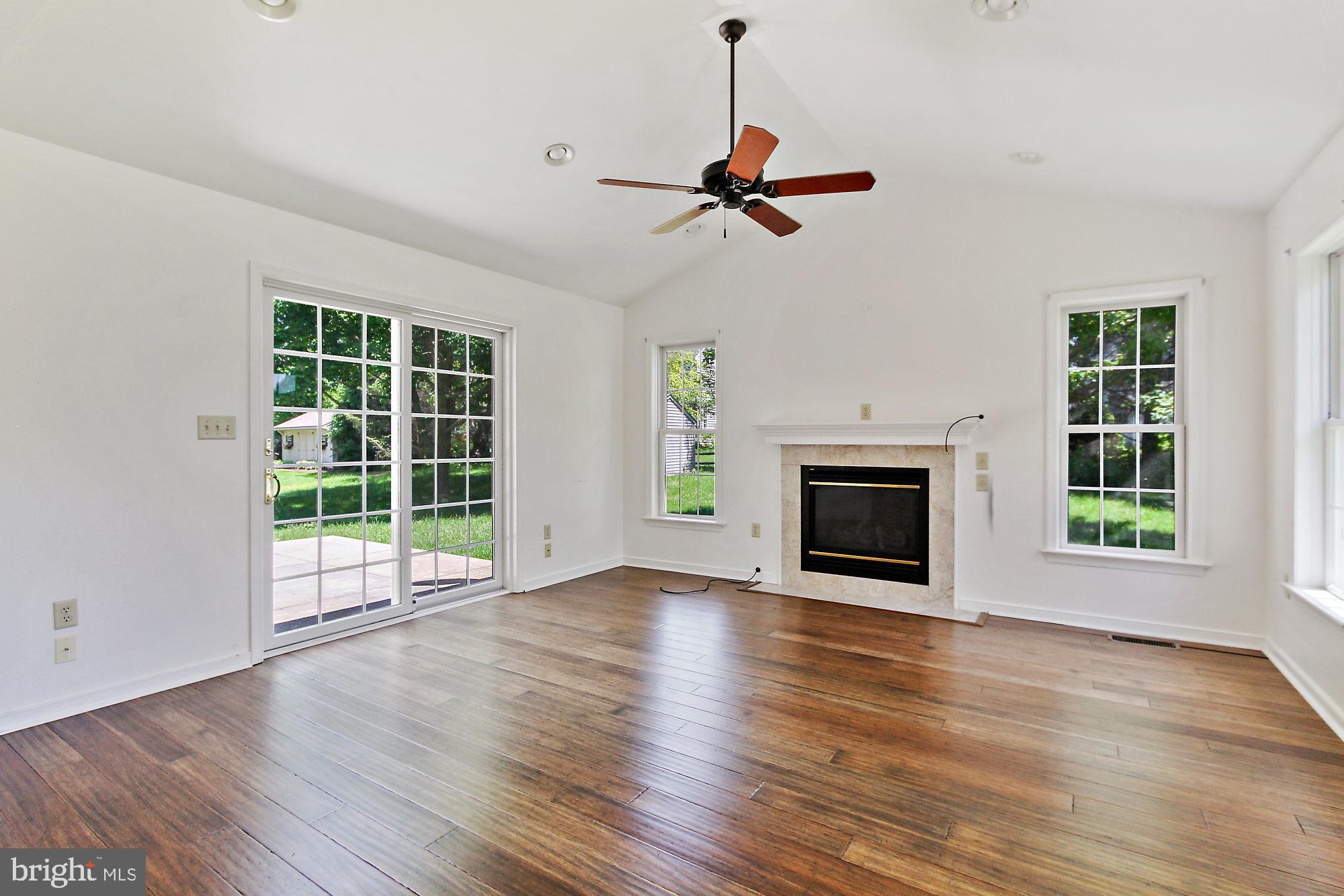 308 Royal Hunt Way Lititz, PA 17543 - Photo 11 of 32 Gallery Image 11
