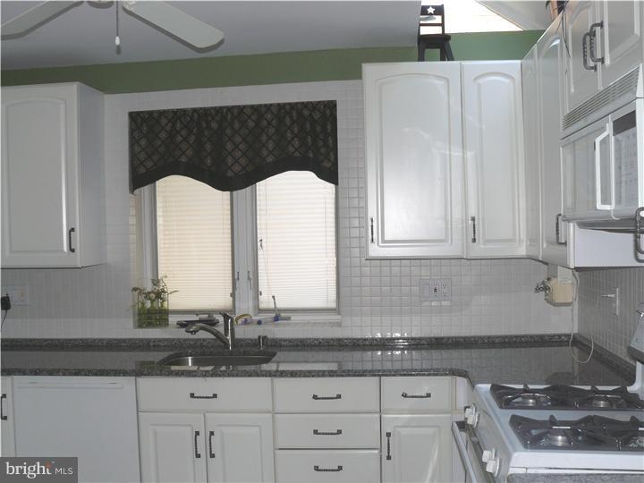555 Lafayette Road Merion Station, PA 19066 - Photo 7 of 14 Kitchen