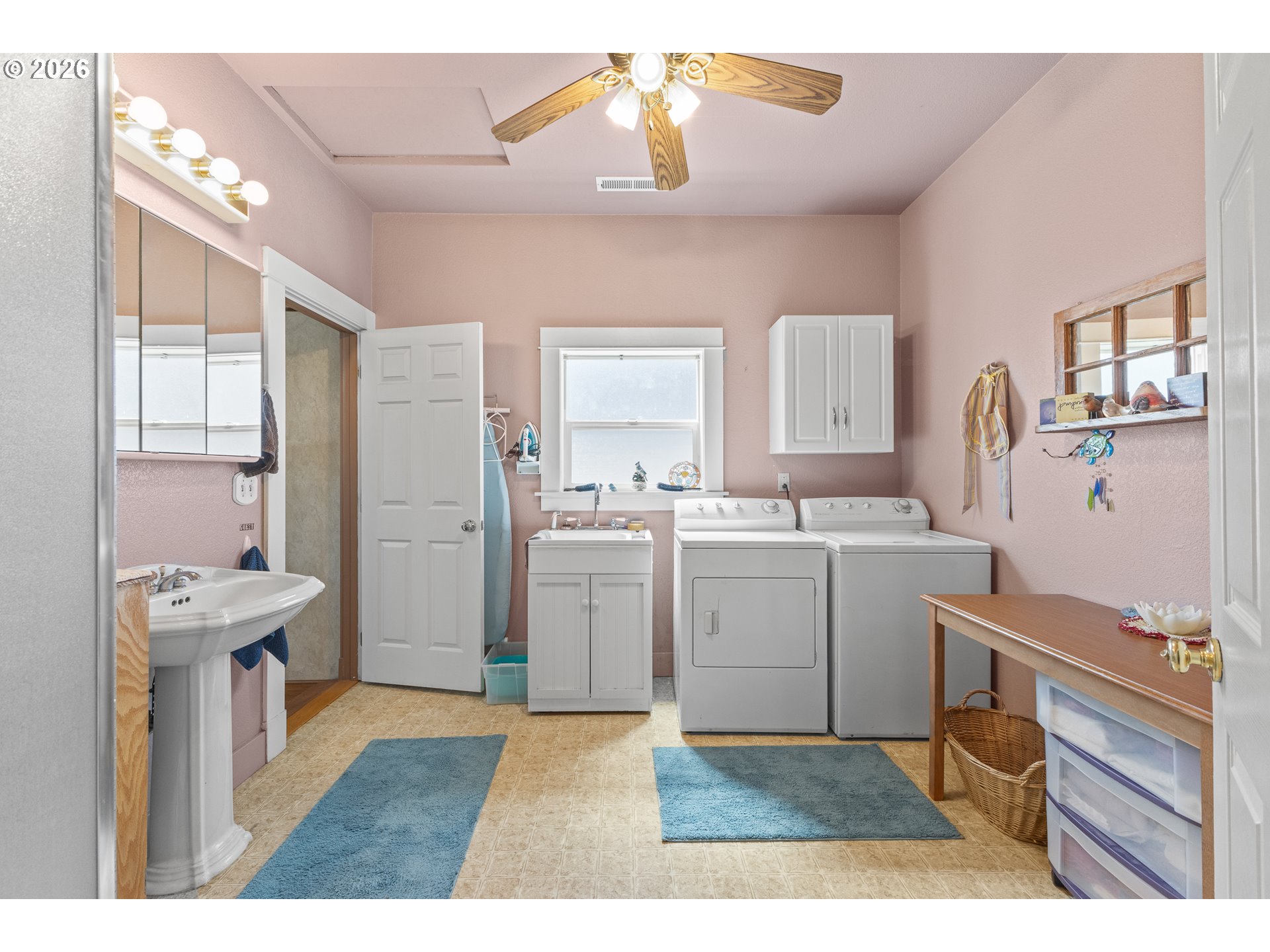 208 7th Street Myrtle Point, OR 97458 - Photo 32 of 48 a kitchen with a sink cabinets and window