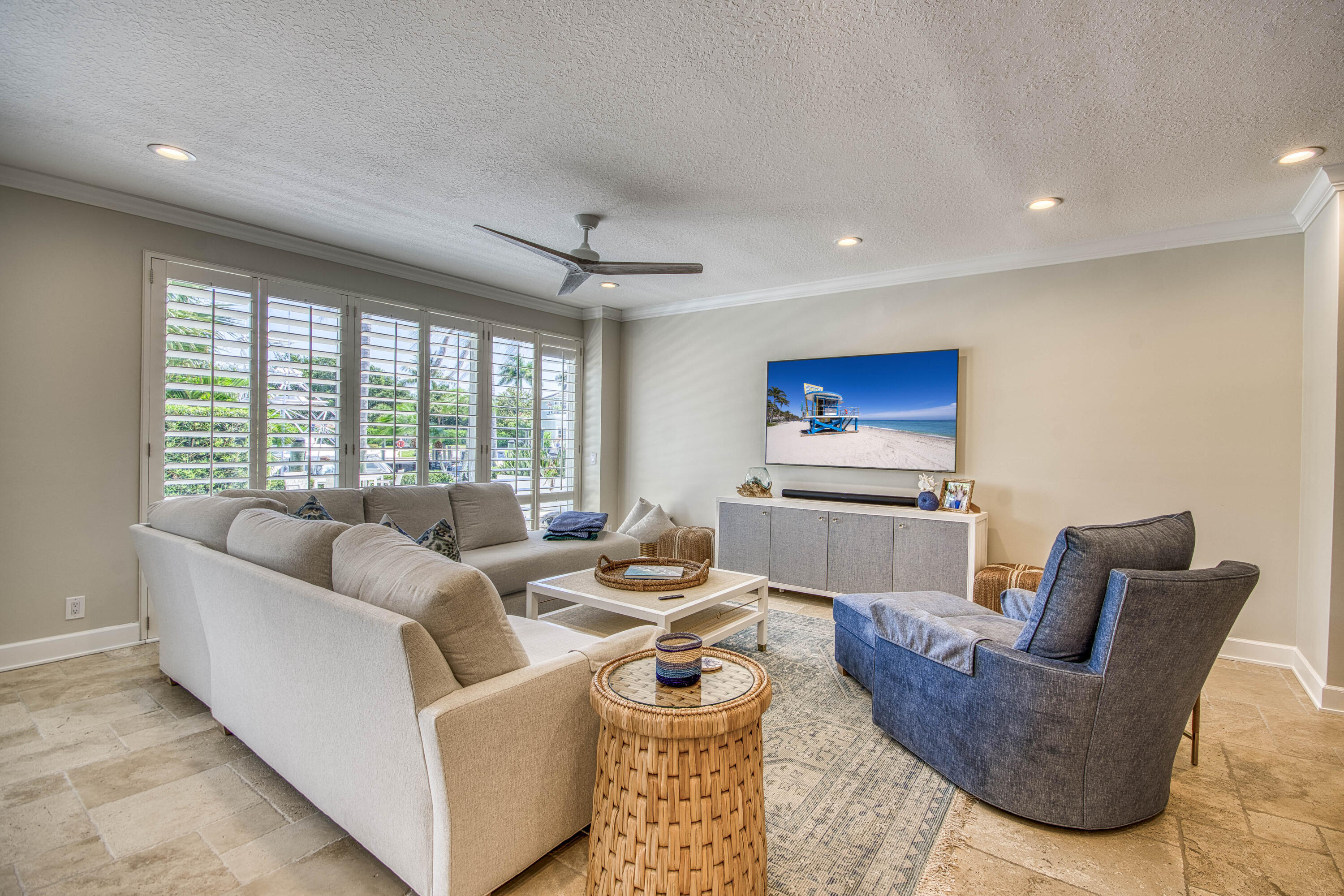 2245 Monet Road North Palm Beach, FL 33410 - Photo 9 of 33 _IMG2036_HDR