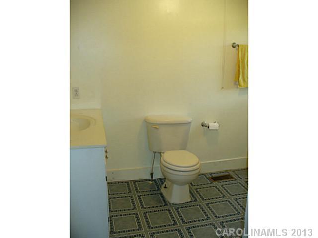 32175 Chapel Road Albemarle, NC 28001 - Photo 11 of 14 Gallery Image 11
