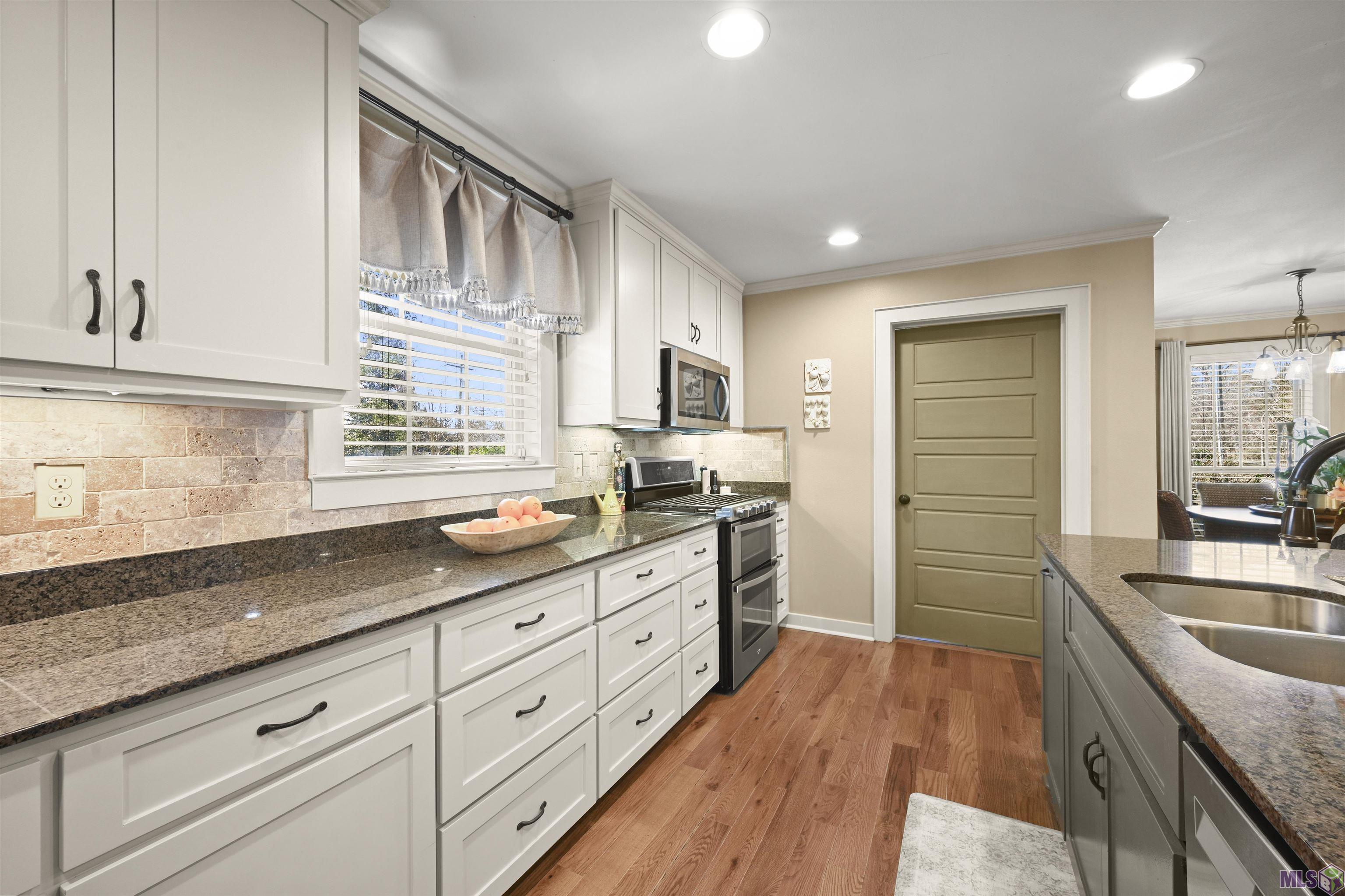 1385 Lobdell Avenue Baton Rouge, LA 70806 - Photo 17 of 56