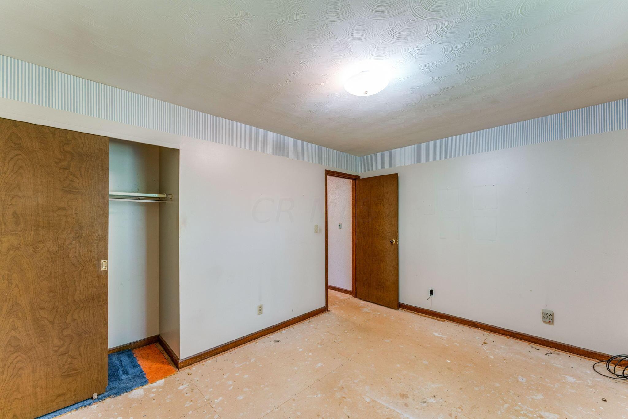 1169 James Road Newark, OH 43055 - Photo 27 of 46 34-web-or-mls-1169-james-rd