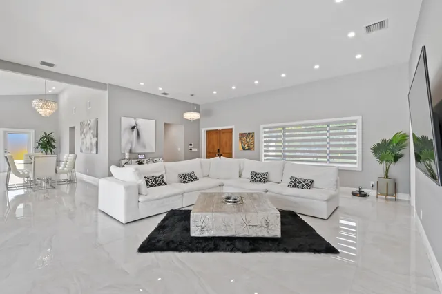 $10,500 | 7101 West Lake Drive, Lake Clarke Shores, FL 33406