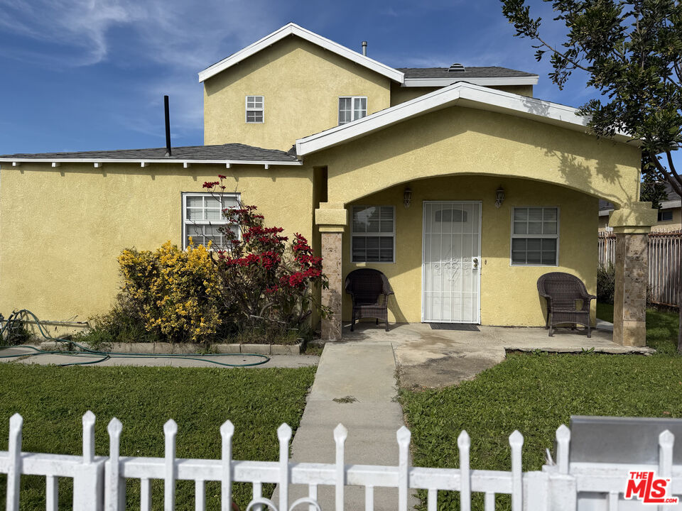 205 West Poplar Street Compton, CA 90220 - Photo 16 of 19