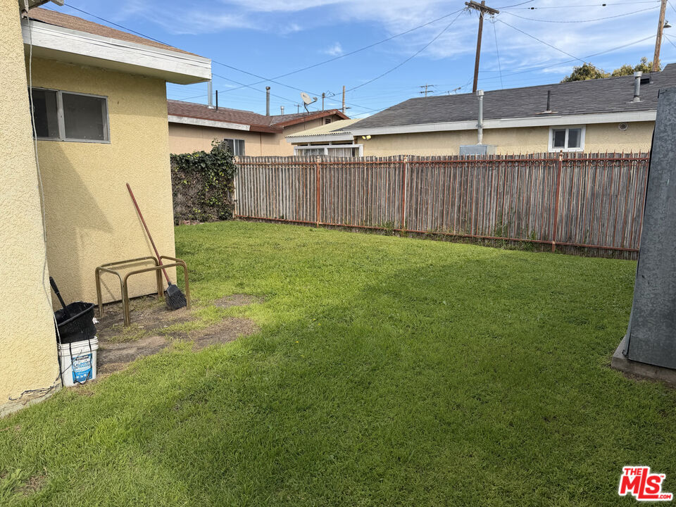 205 West Poplar Street Compton, CA 90220 - Photo 19 of 19