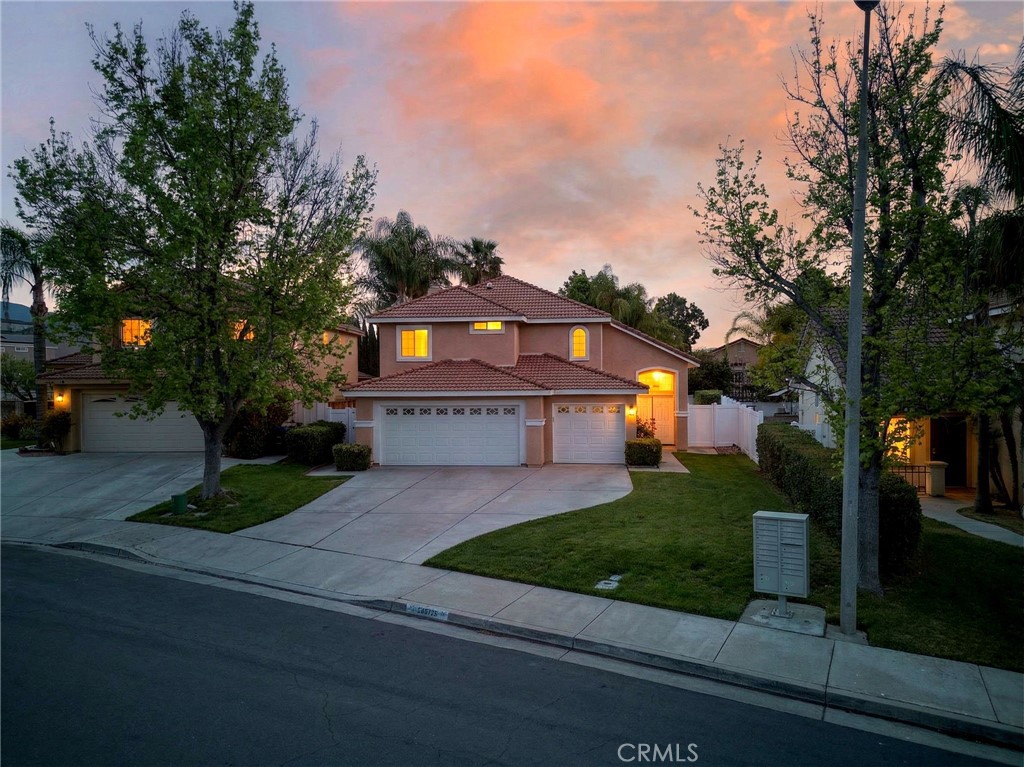 44797 Corte Sanchez Temecula, CA 92592 - Photo 56 of 58 a front view of a house with garden