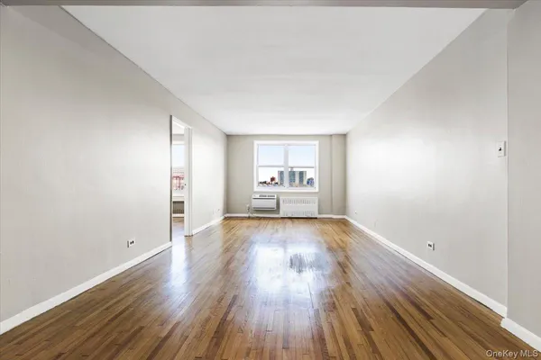 $275,000 | 3363 Sedgwick Avenue, Unit 6N | Kingsbridge Heights