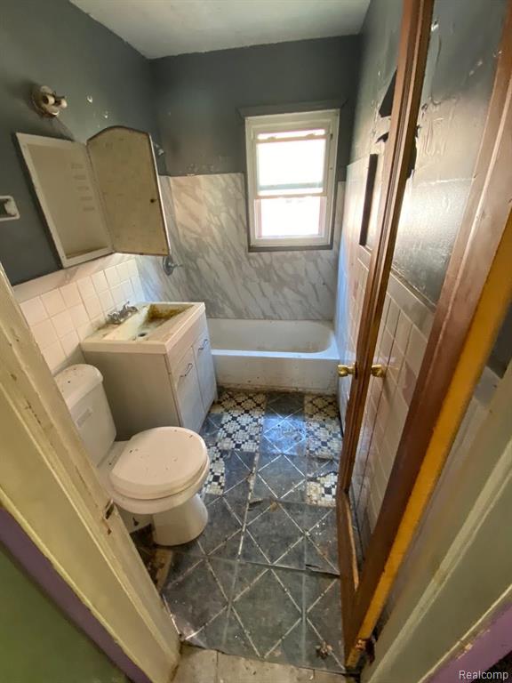 12816 Riad Street Detroit, MI 48224 - Photo 8 of 10