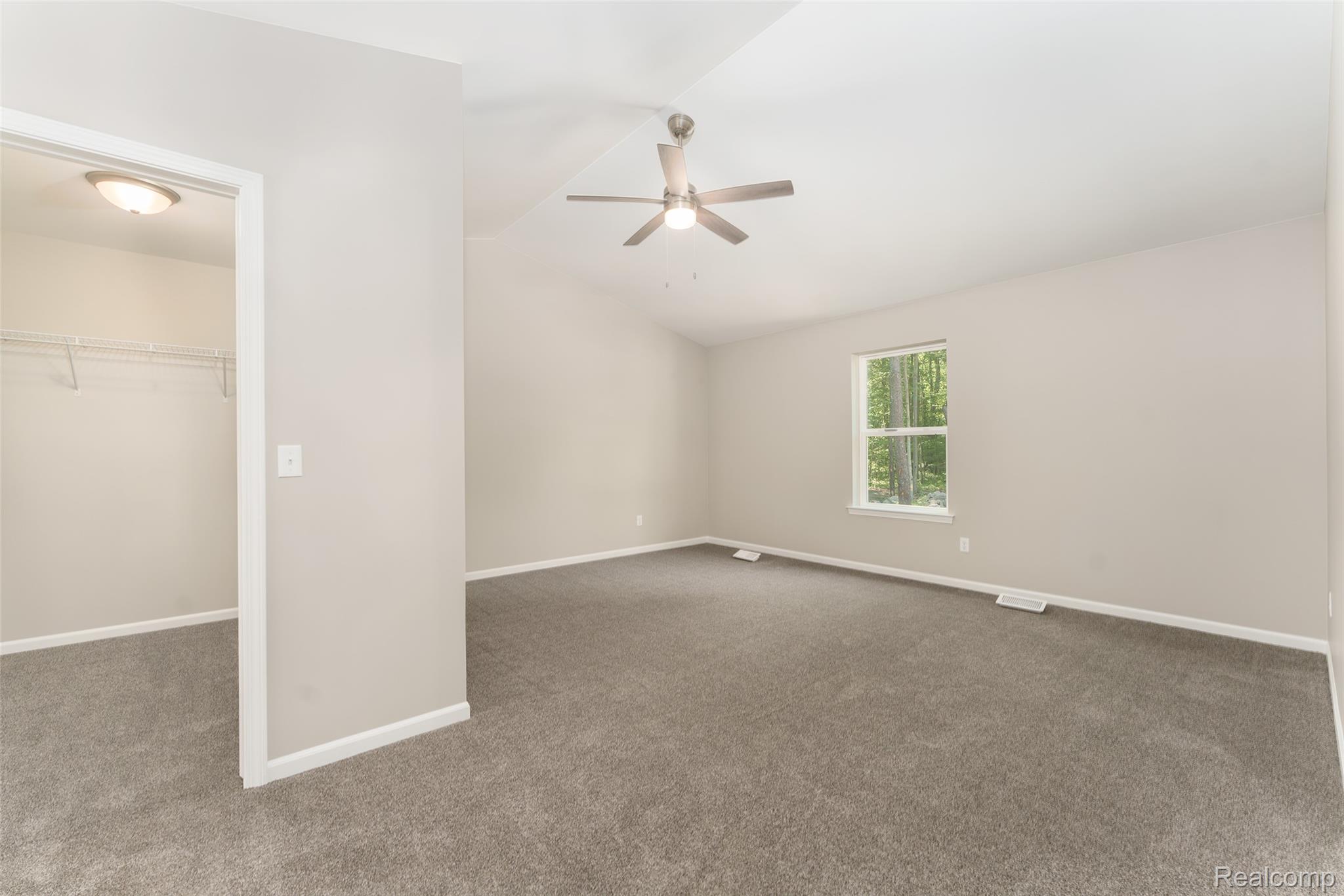 10551 West Allen Road Fowlerville, MI 48836 - Photo 10 of 34 DSC07810.jpg
