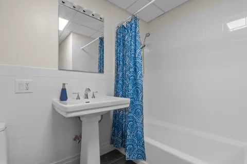 $430,000 | 300 Communipaw Avenue, Unit 13, Jersey City, NJ 07304