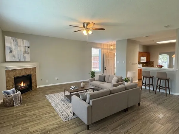 $2,075 | 19543 Clevera Walk Lane, Houston, TX 77084