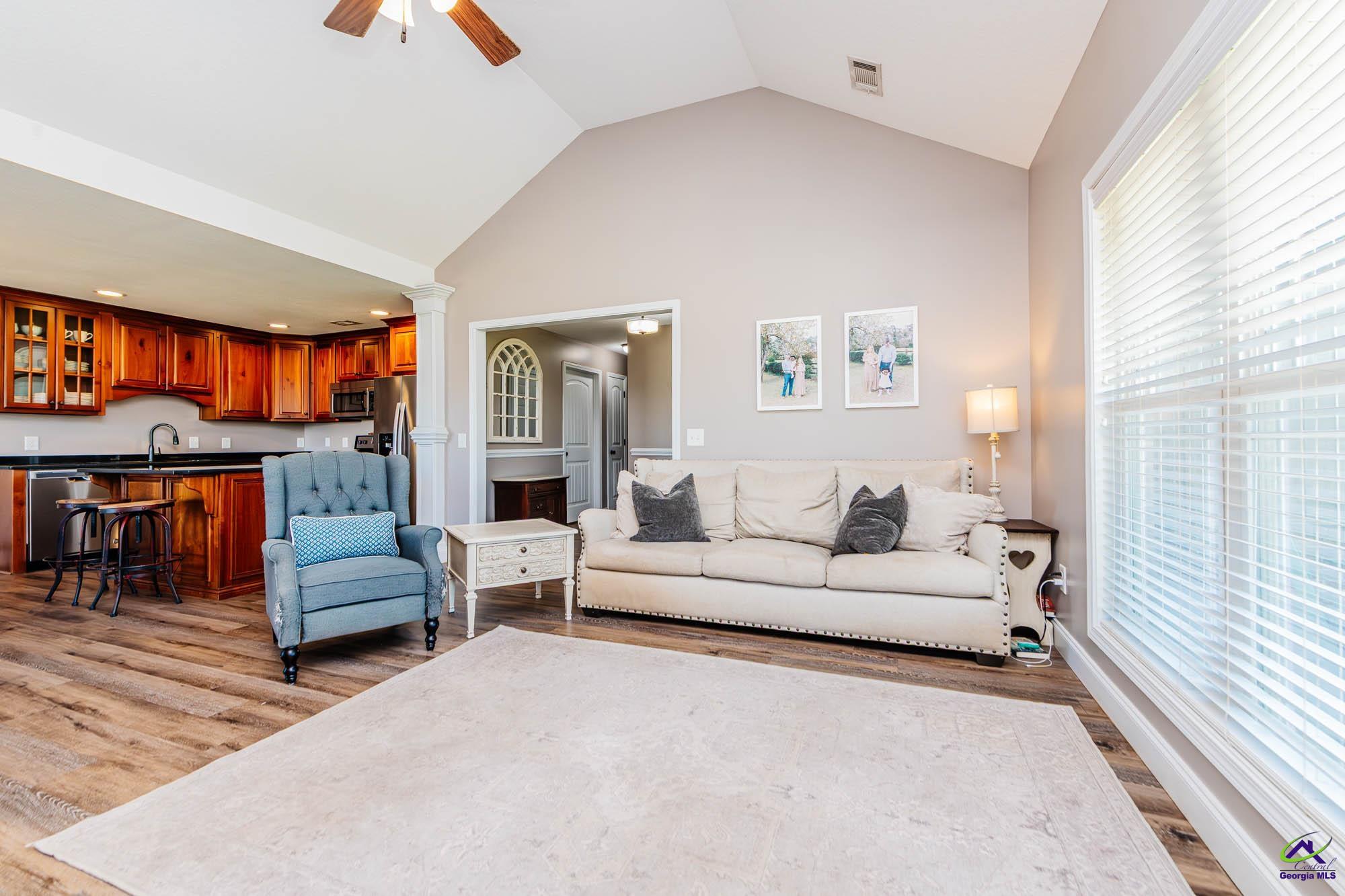 103 Lasseter Lane Perry, GA 31069 - Photo 5 of 34