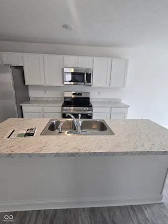 $299,990 | 3149 Lennon Lane, Indianapolis, IN 46235