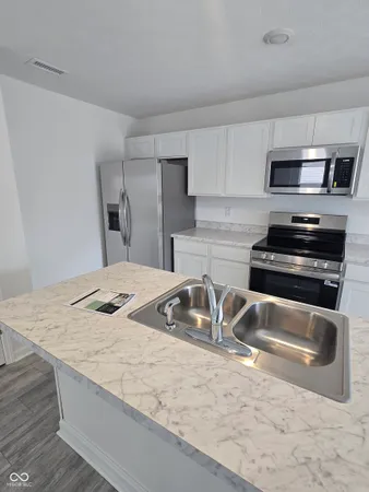 $299,990 | 3149 Lennon Lane, Indianapolis, IN 46235