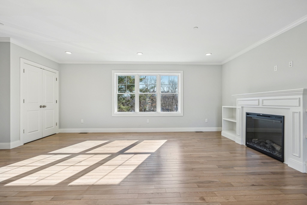 3 Hickory Hill Road, Unit B Wakefield, MA 01880 - Photo 4 of 7 Gallery Image 4