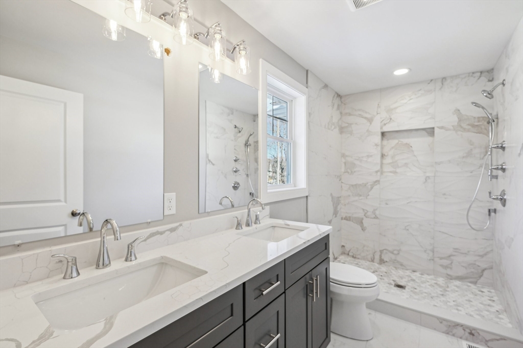 3 Hickory Hill Road, Unit B Wakefield, MA 01880 - Photo 6 of 7 Gallery Image 6