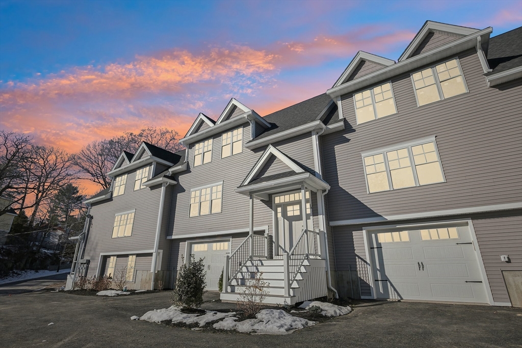 3 Hickory Hill Road, Unit B Wakefield, MA 01880 - Photo 7 of 7 Gallery Image 7