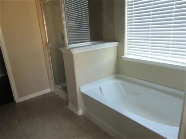 $1,850 | 19107 Hemington Circle, Tomball, TX 77375