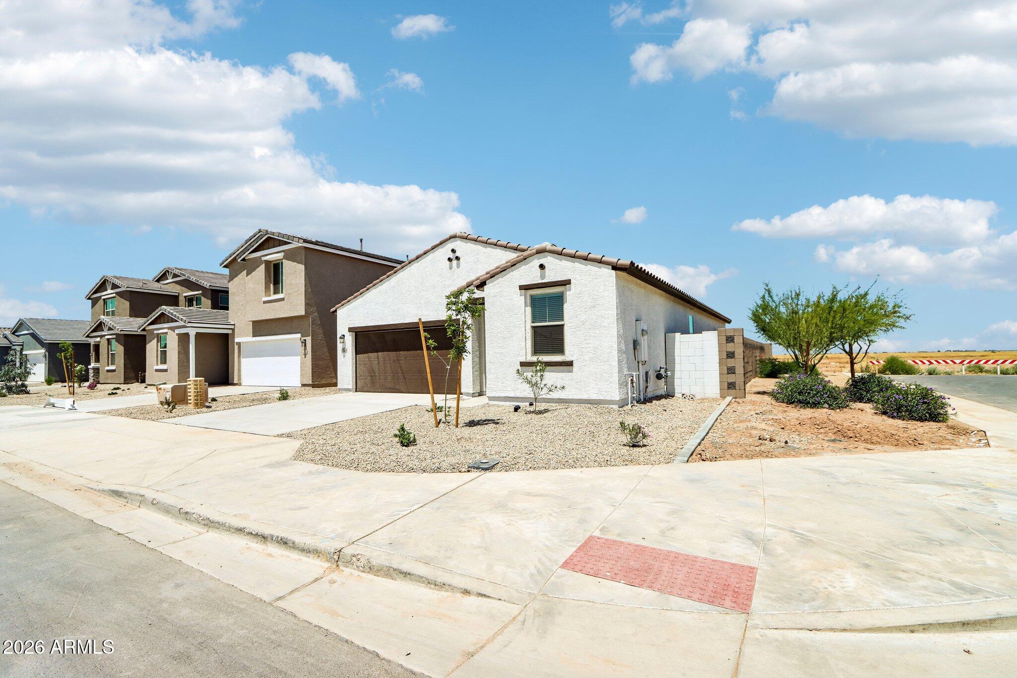 1-web-or-mls-W Moeller Rd-S3004-001