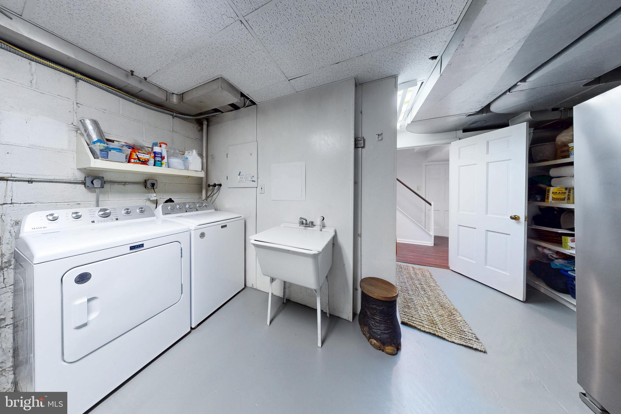 130 Colket Lane Devon, PA 19333 - Photo 27 of 34 a utility room with cabinets