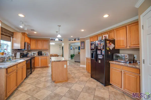 $209,500 | 361 Le Village Drive, Larose, LA 70373