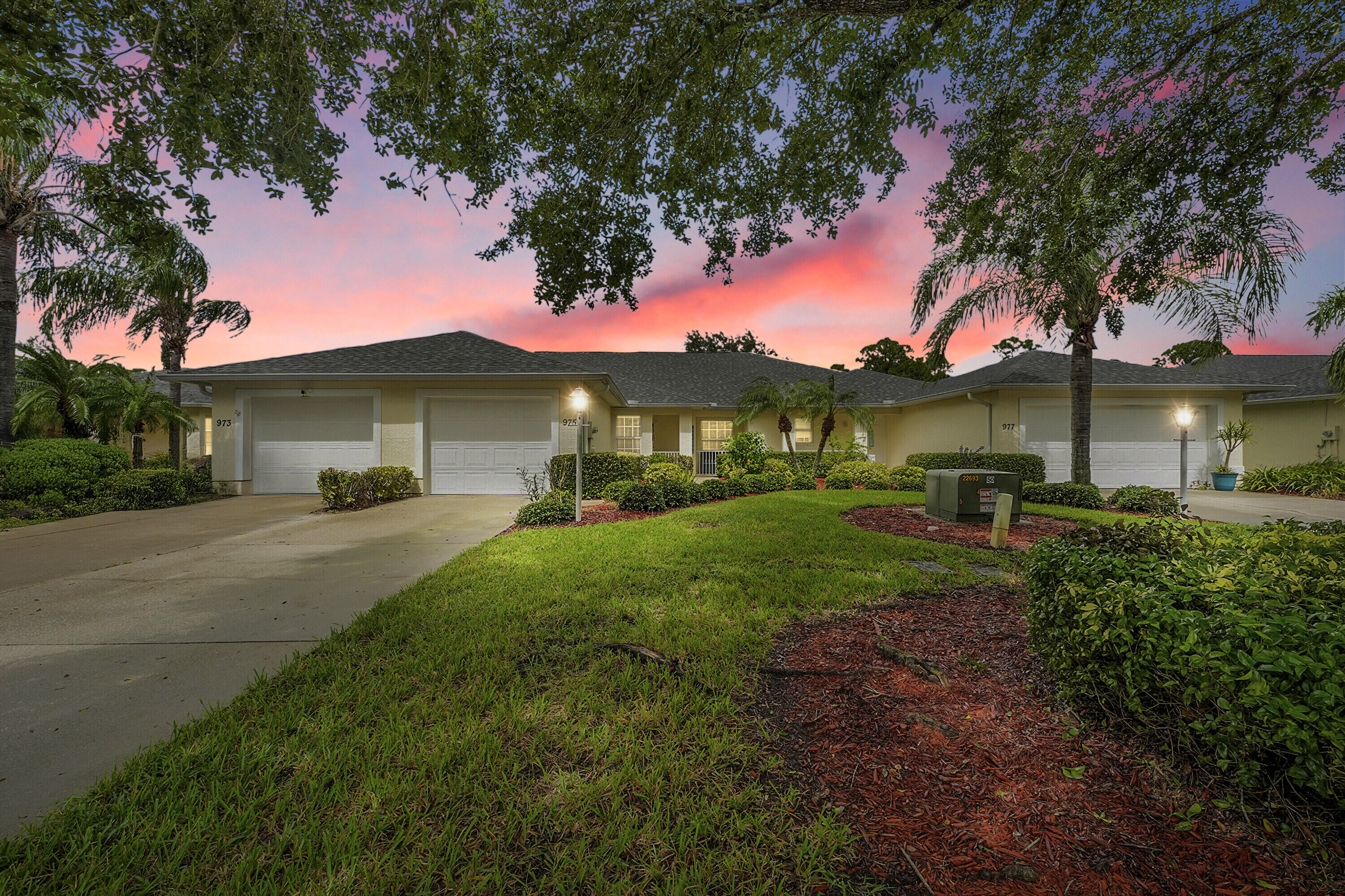 975 South Easy Street Sebastian, FL 32958 - Photo 1 of 41 40_01_0 (1)